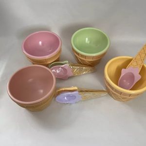 Reusable Dessert Ice Cream Cups Set 4 New Spoons Bowls Cone Design